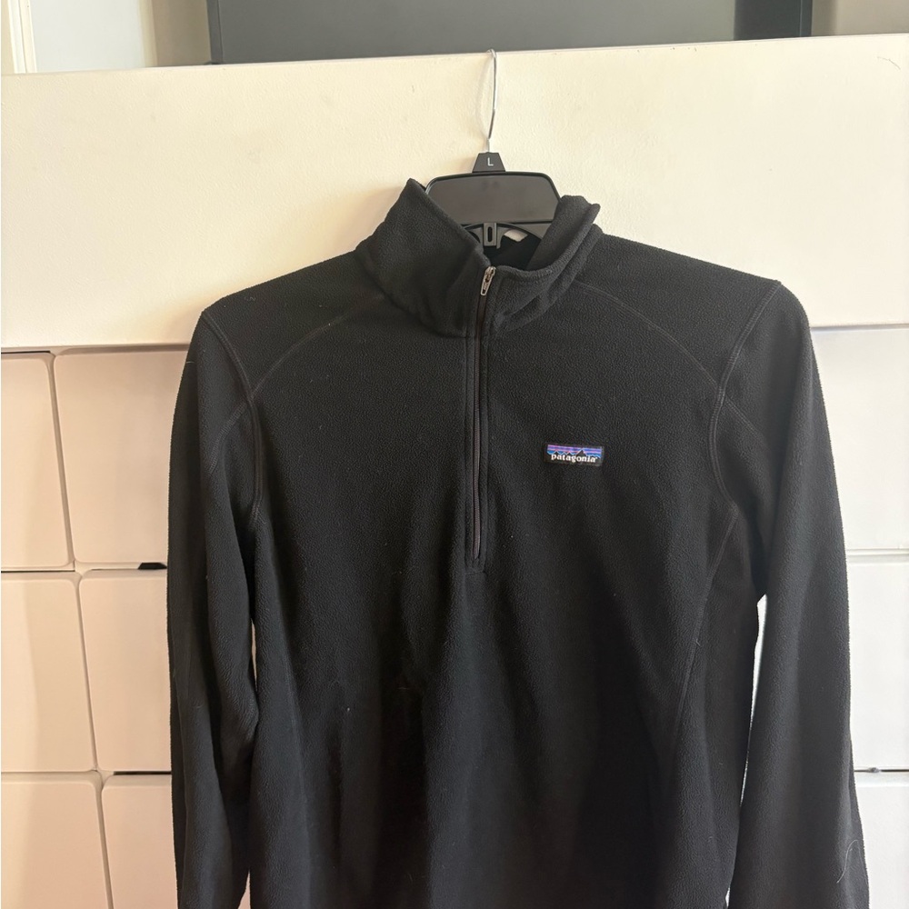 Patagonia Men's Black Zip-Up Sweater